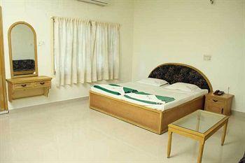 Hotel Kavitha International